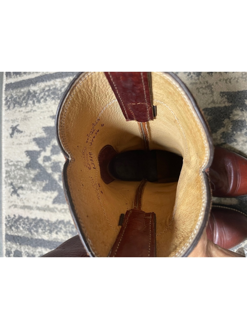 Women’s Justin solid brown redwood leather vintage round toe boot size 6 B - Picture 10 of 12
